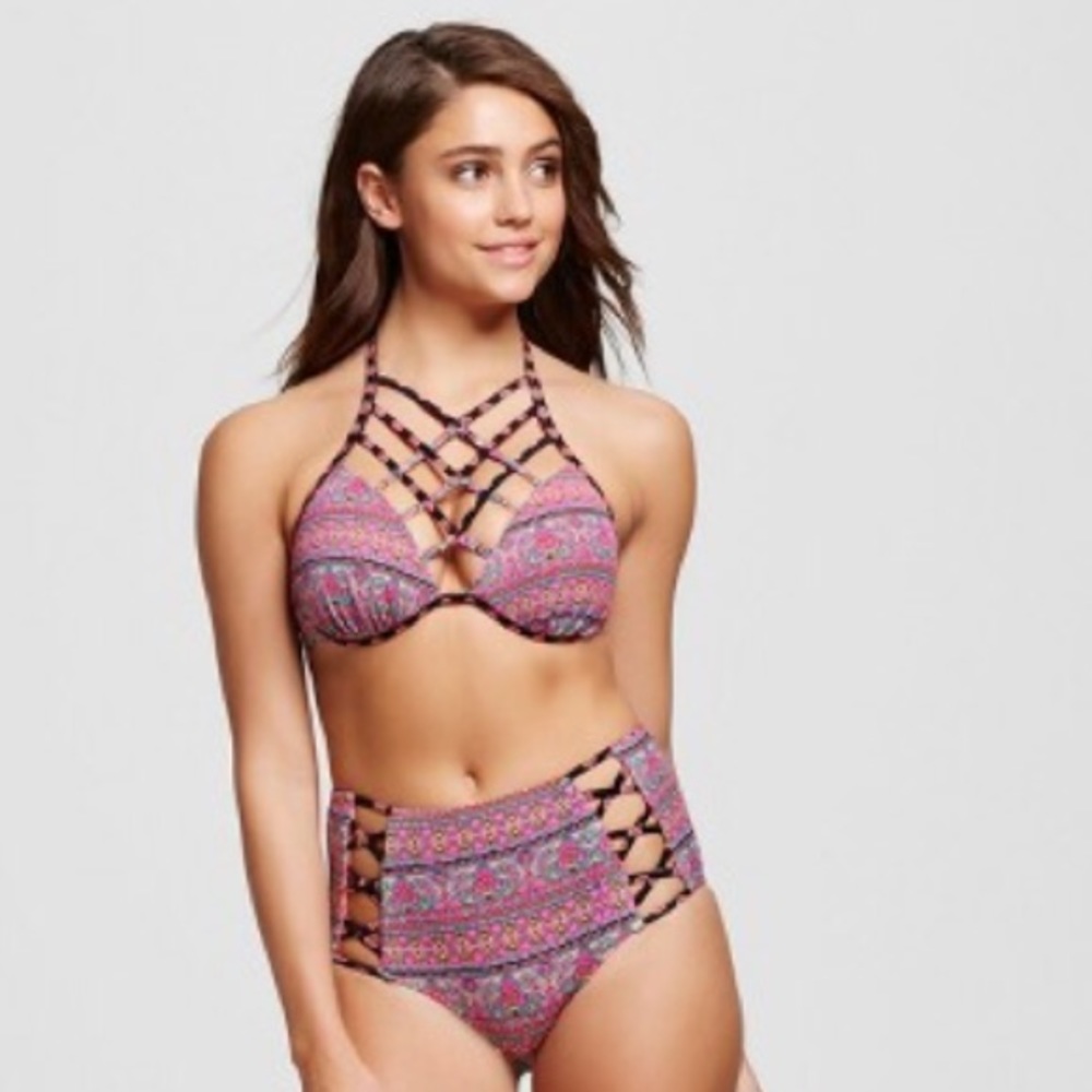 Shade & Shore multiple sizes bathing suit top NWT - Picture 3 of 8